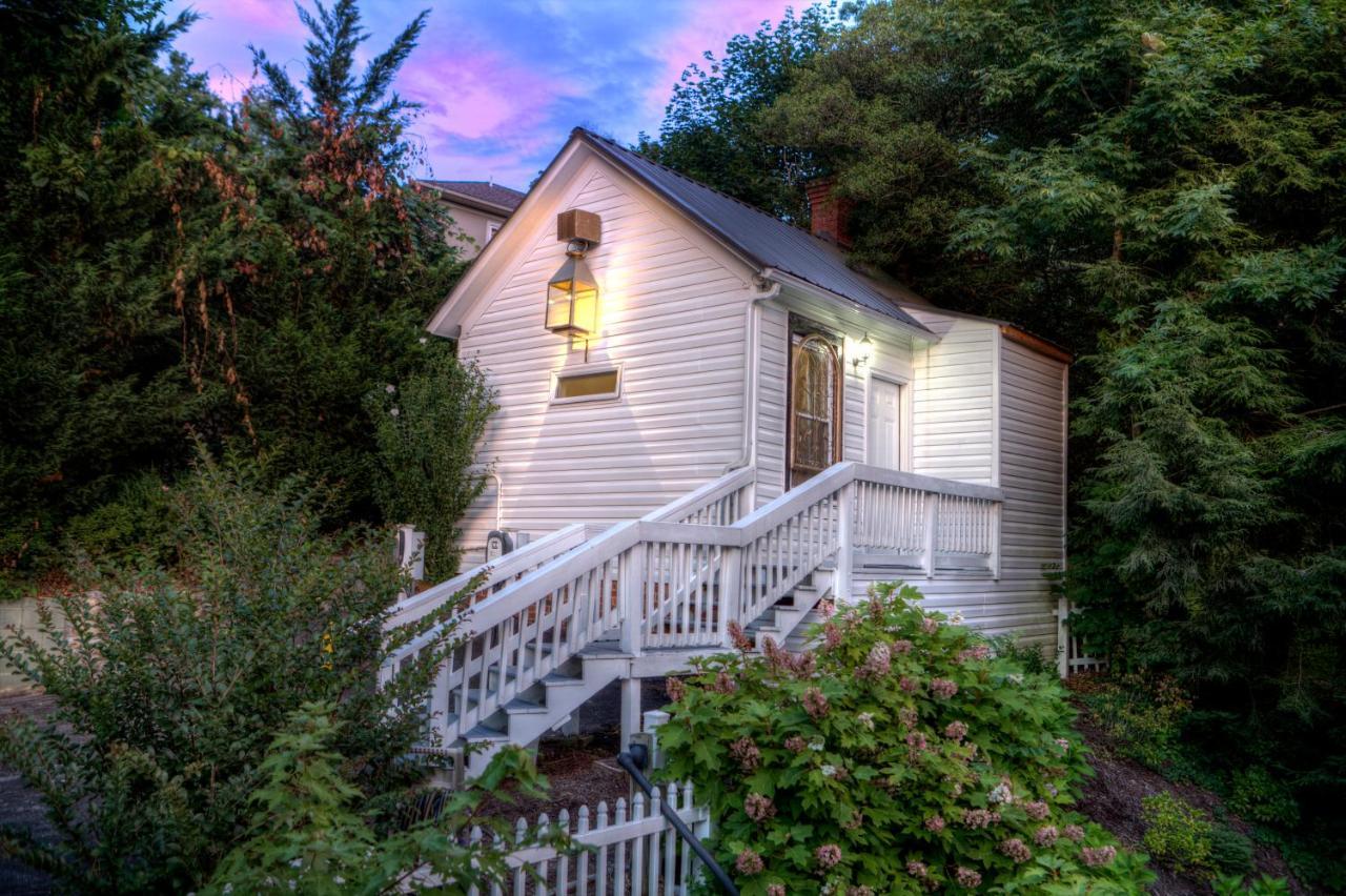 Bluefield Inn, A Select Registry Propery Exterior photo